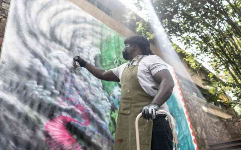 Bankslave raising environmental awareness through graffiti