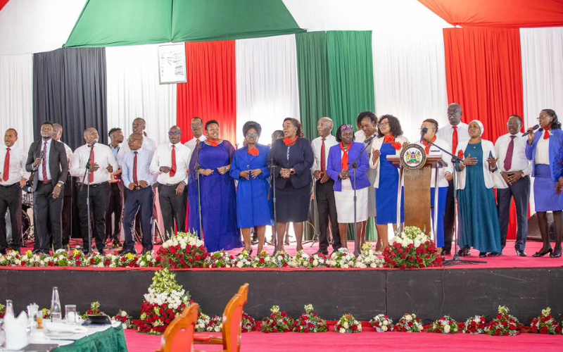 Kenyan, Tanzanian MPs unite in song at National Prayer Breakfast as Ruto apologises