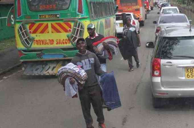 10 types of hawkers in matatus