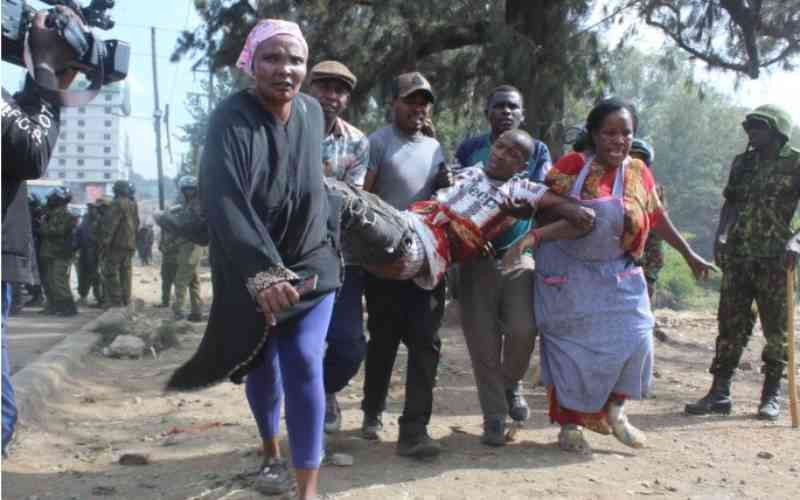 Majengo: One person dead, officer injured as police clash with protesters