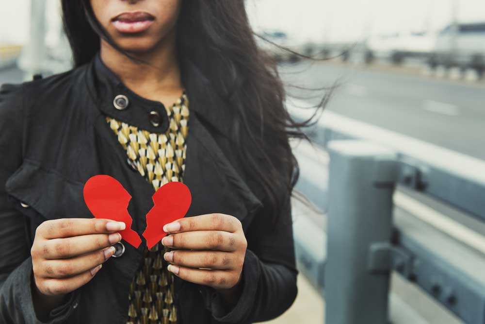 5 Signs to know your love for him is over