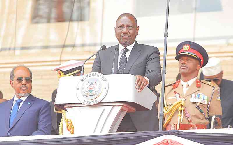 Ruto belts out 'Jamaican Farewell' in tribute to Odinga