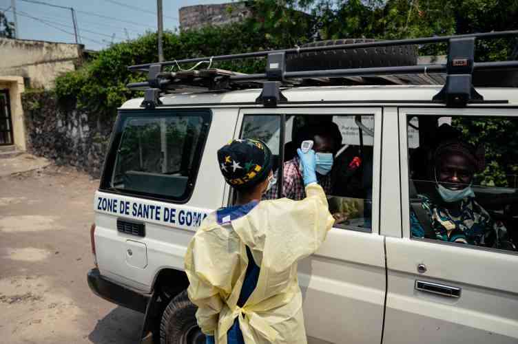 WHO evaluates vaccines, treatments for Ebola outbreak