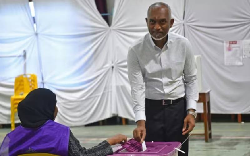 Landslide win for pro-China leader's party in Maldives vote
