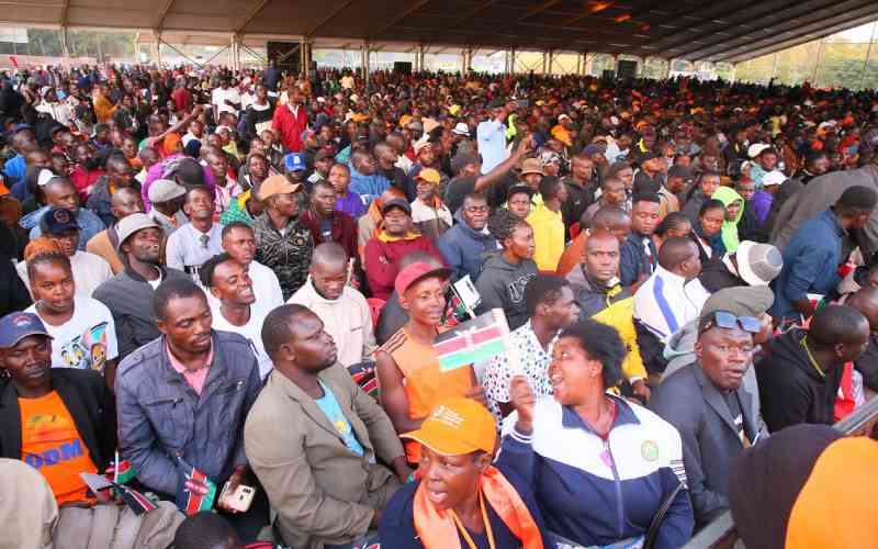 End of an era: Lights dim as Raila's final send-off begins (Photos)