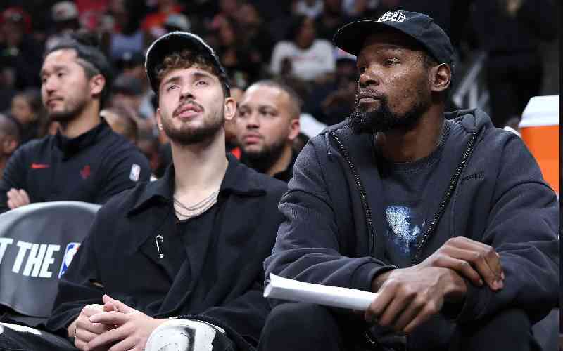 Durant agrees to NBA Rockets two-year $90m extension