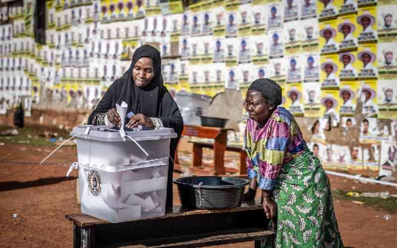 Polls close in Uganda after delays, internet blackout