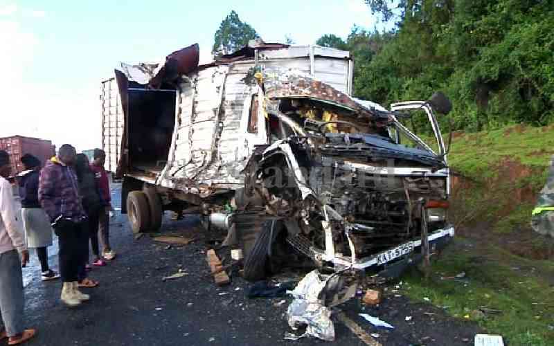 Three dead, scores injured in Kamara road crash