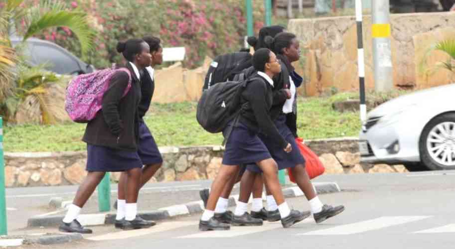 Government closes day schools in Nairobi, Mombasa and Kisumu over Azimio protests