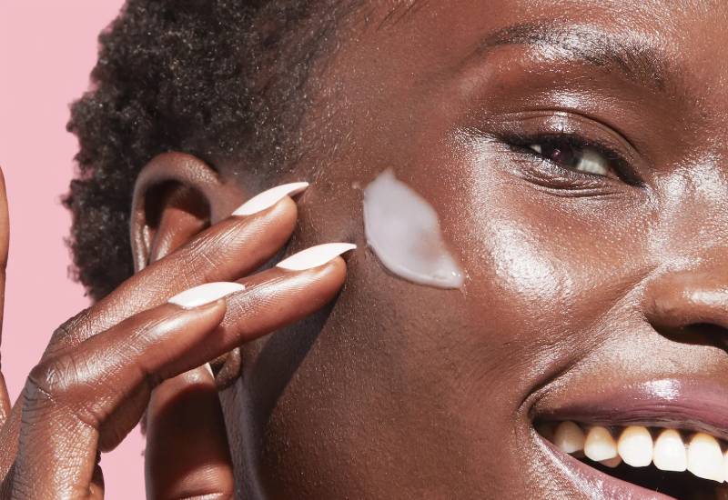 What is skincare slugging and how it works