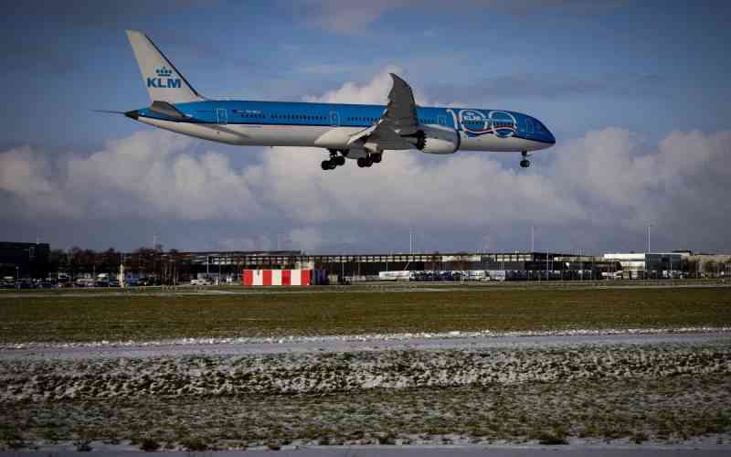 Air France suspends service to Dubai as KLM halts Middle East flights