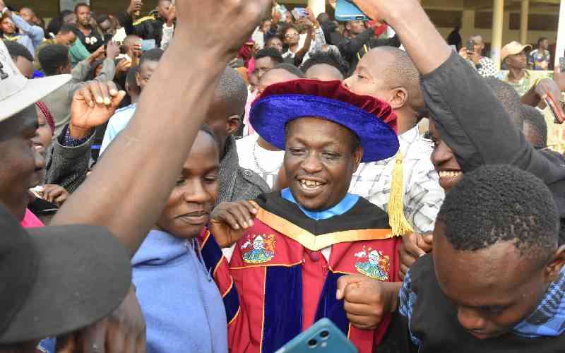 University students warned against risky behaviour as new HIV infections fall