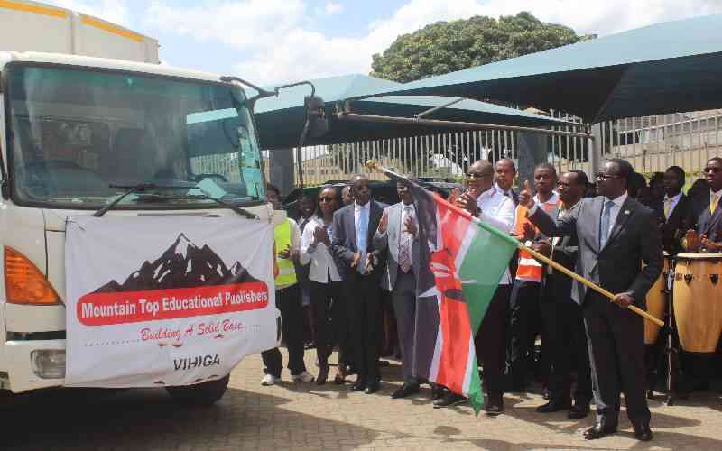 State orders principals to admit all Grade 10 learners without fees