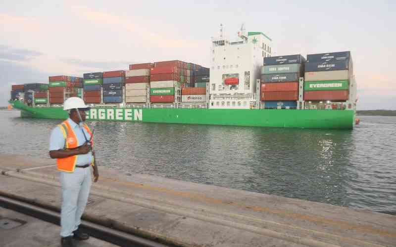 Why African ports' empty container pile-up crisis is deepening