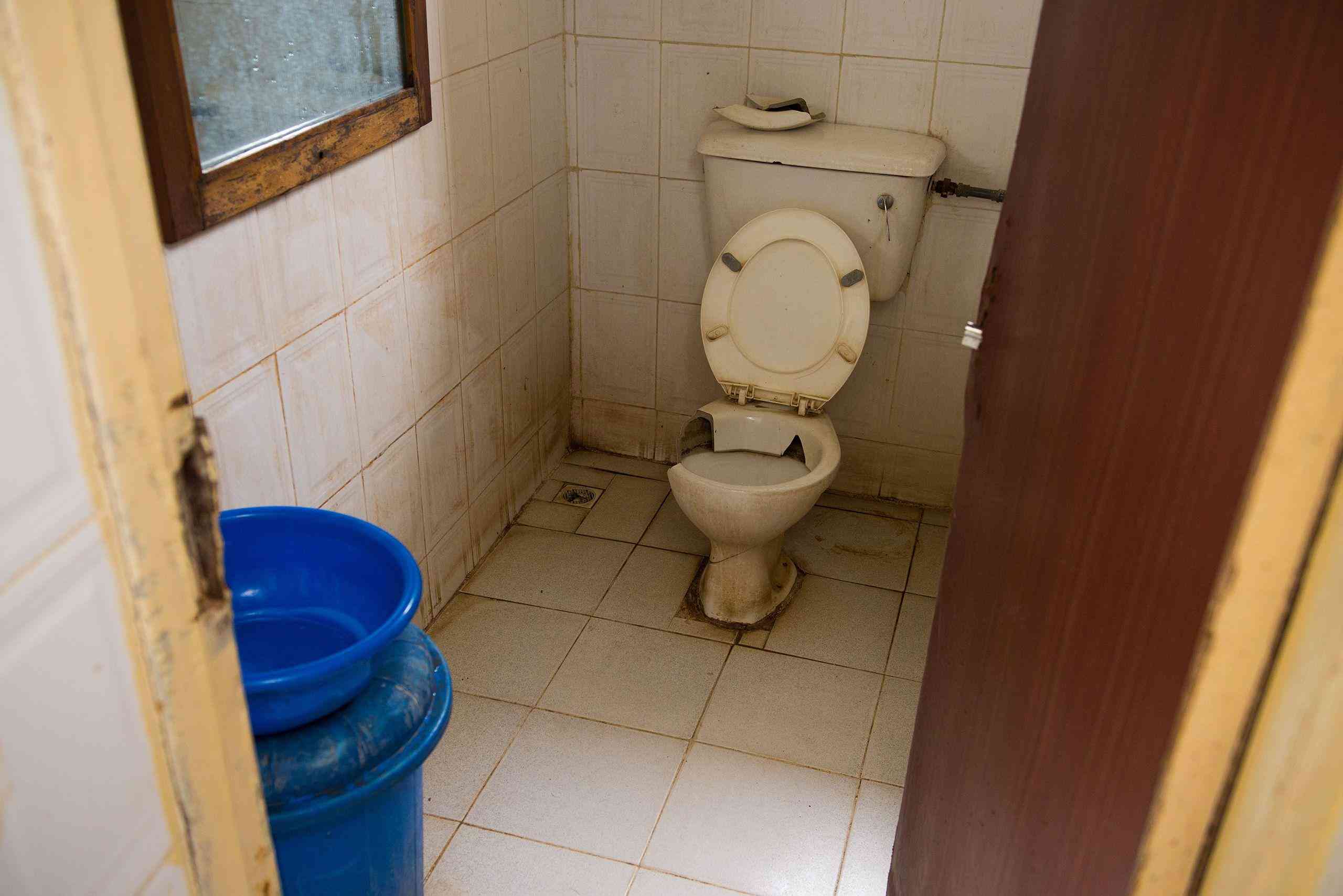 Only 40pc  of world's health facilities meet basic sanitation standards: UN