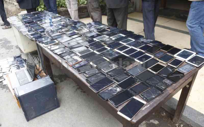 11 theft suspects arrested in Eldoret raid, over 150 phones recovered