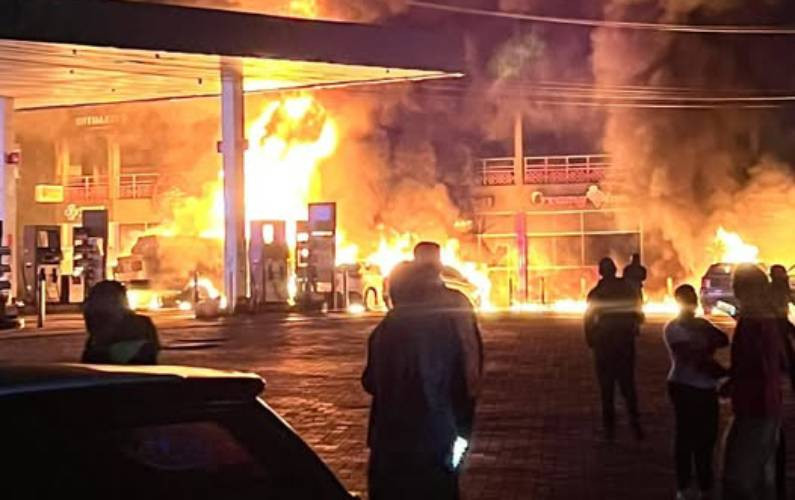 Fire guts Total Fourways petrol station along Kiambu Road