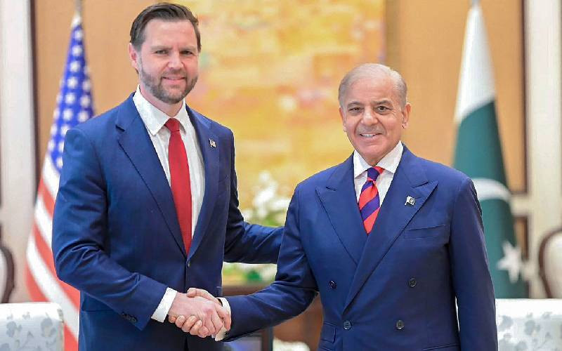 US and Iran envoys meet Pakistani PM as negotiations get under way