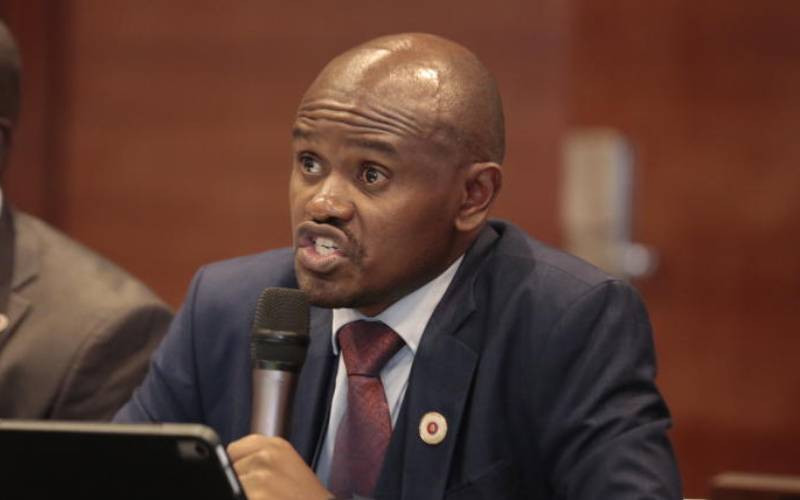 Engineers blame City Hall for ...