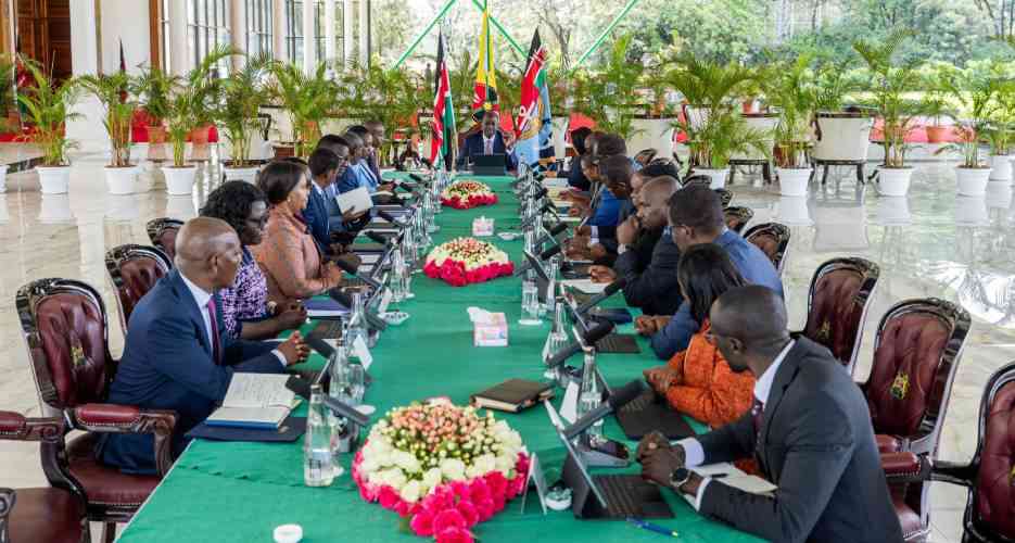 Cabinet approves major reforms in infrastructure, land and diplomacy