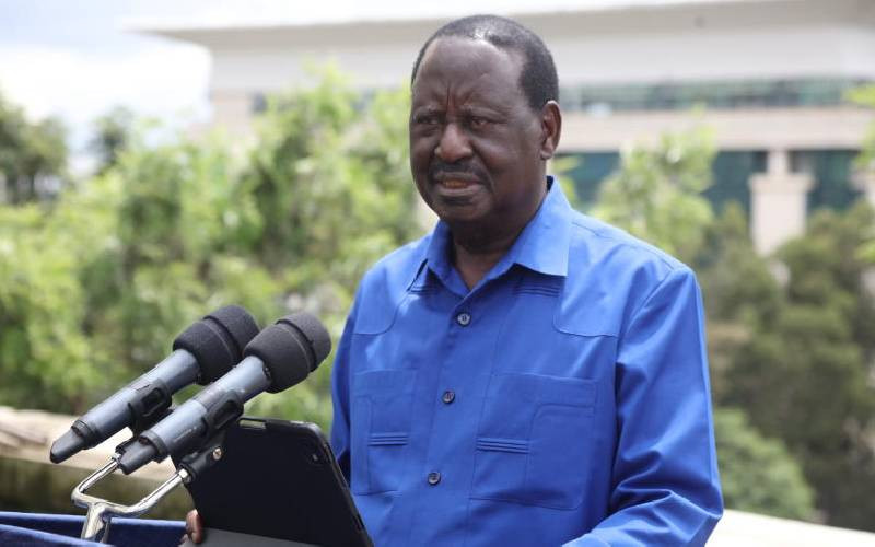 Raila wades into county cash fray, warns of plan to 'kill devolution'