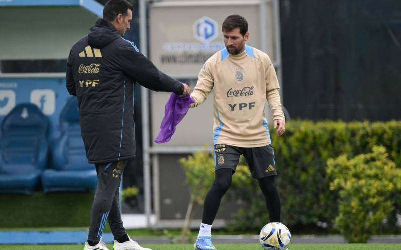 Bielsa eyes third World Cup spot with Messi set for home swansong