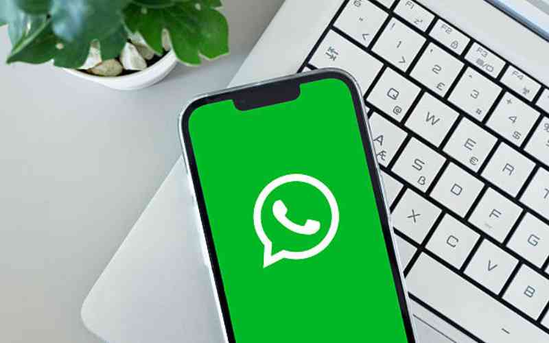 Russia bans Whatsapp for failing to comply with law