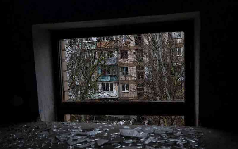 Ukraine Gradually Restores Power After Russian Strikes