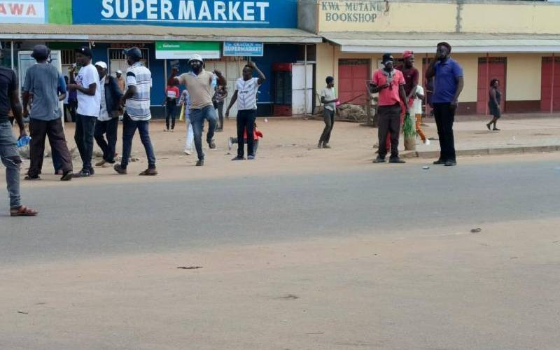 Ukambani: Police clash with protestors as one killed in Makueni