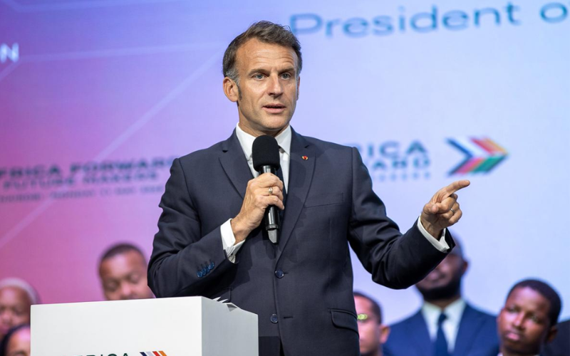 VIDEO: Macron interrupts summit speech to call out noisy attendees at UoN event