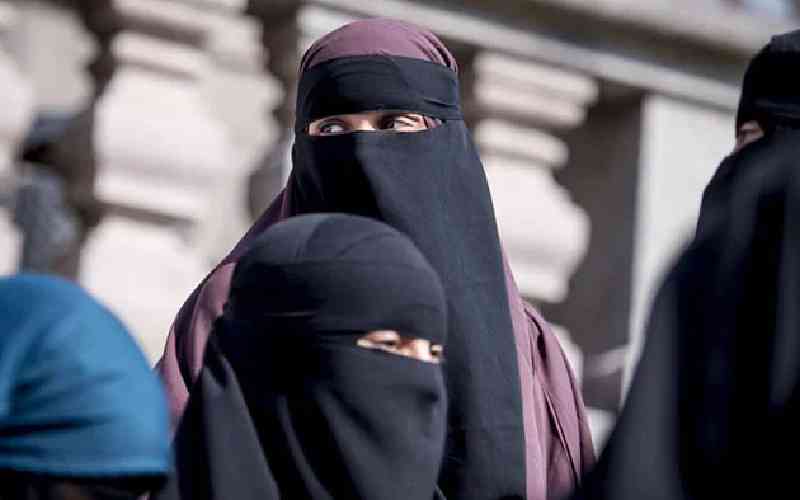 Somalia police confiscate and burn hundreds of face veils