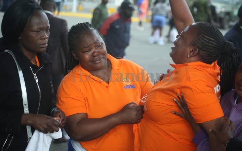 ODM supporters throng JKIA to welcome Raila's body