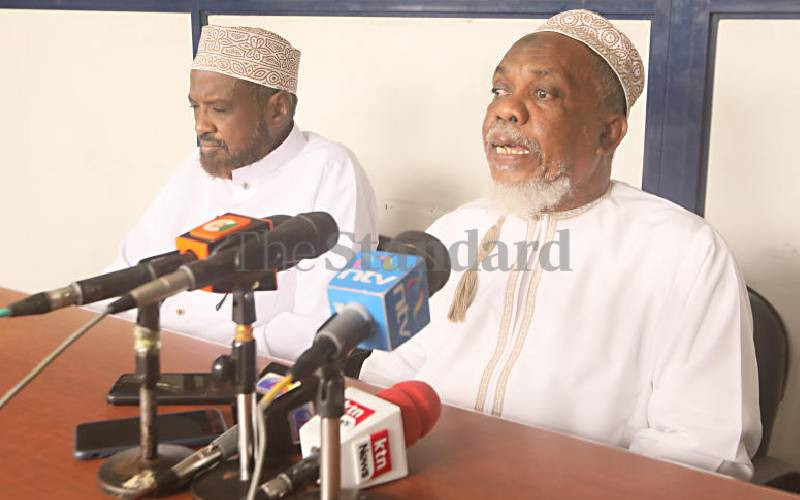Muslim clerics accuse police of not taking action against goons