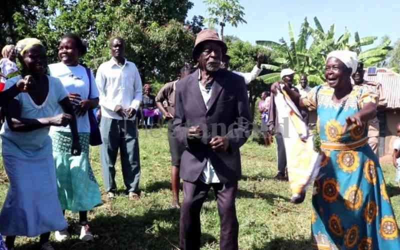 Kin break into song, dance as man who left 50 years ago returns