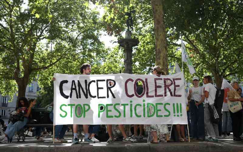 France adopts law upholding ban on controversial insecticide