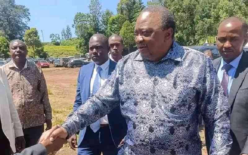 Uhuru eulogises ex-police boss King'ori Mwangi as dedicated officer