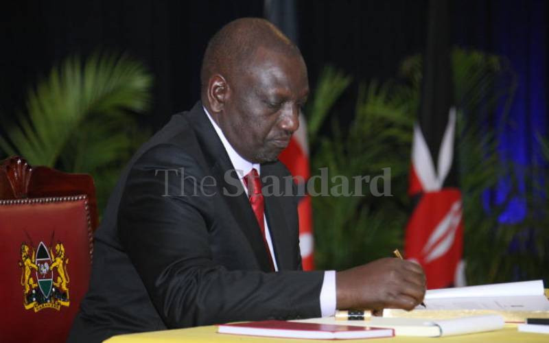 What Ruto can learn from his predecessors on how to manage precarious situations