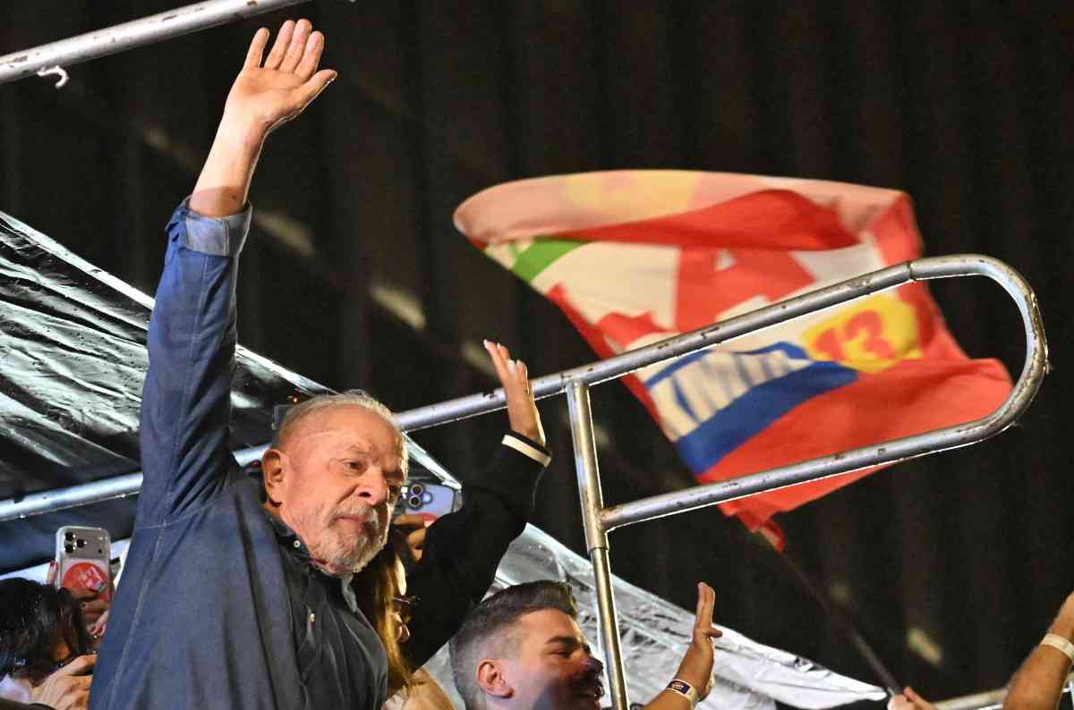 Brazil's Lula clinches poll victory, Bolsonaro seeks to annul election