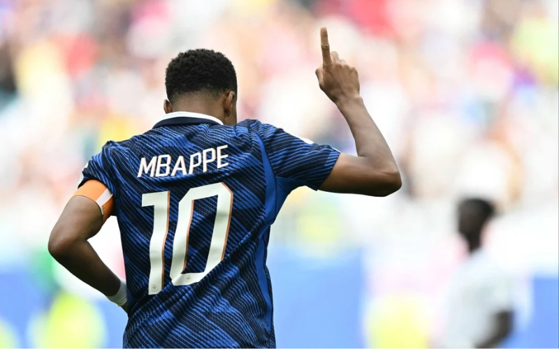 Mbappe claims second Golden Boot, breaks World Cup goal record as Spain triumph