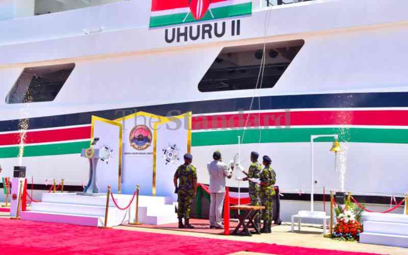 Ruto heaps praise on Uhuru as he launches locally made ship