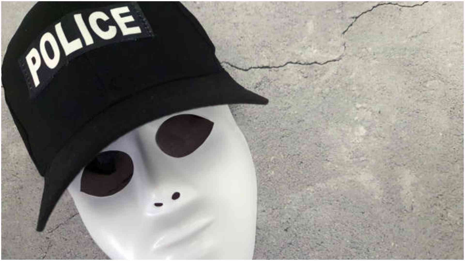 Saigon Punisher: Dreaded crime buster orders civilian showing off pistol to surrender firearm