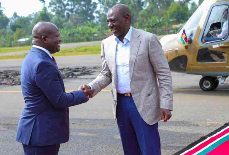 Ruto intensifies bid to pacify Western region with goodies