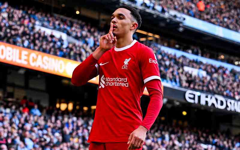 Alexander-Arnold earns Liverpool draw against Man City