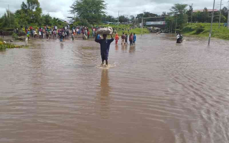 Government to distribute food, financial aid to flood victims