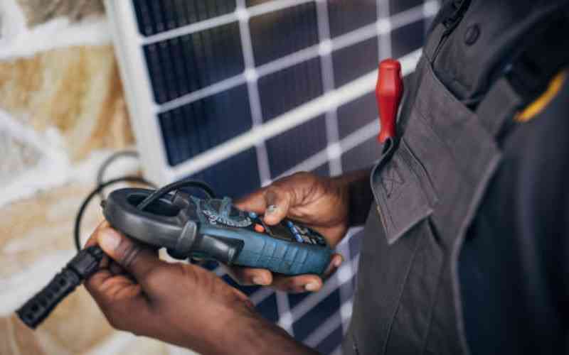 AI boom raises pressure for clean energy transition