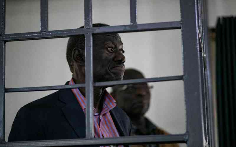 Besigye hospitalised after collapsing in court