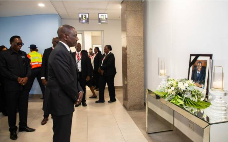 Ruto in Namibia to pay tribute to President Geingob (Photos)