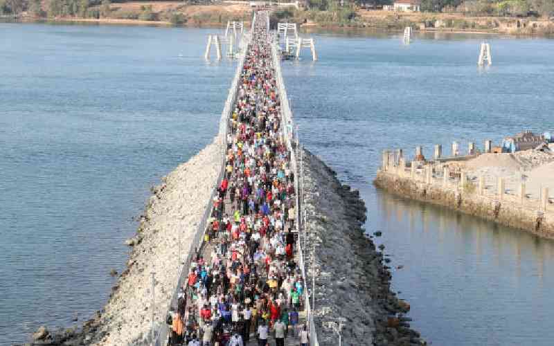 Ruto: State to build Sh100 billion fixed bridge in Mombasa County