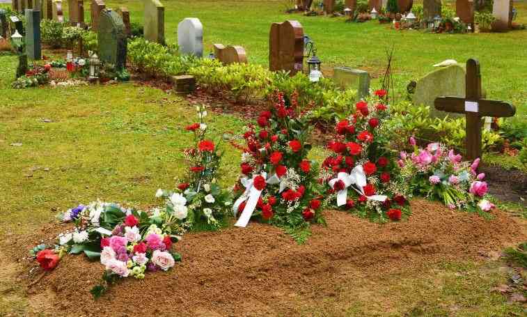 Who will bury you? When burials are a must-go