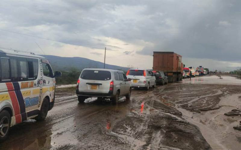 Flooding disrupts Mai Mahiu-Suswa-Narok road, KeNHA warns
